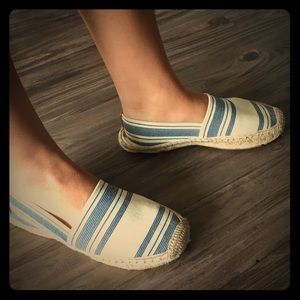 Tory Burch White/Blue Stripped Canvas Espadrille